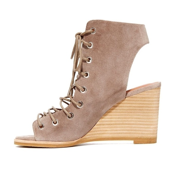 Jeffrey Campbell Carolyn Lace-Up Wedge Sandal Tan - Picture 2 of 13